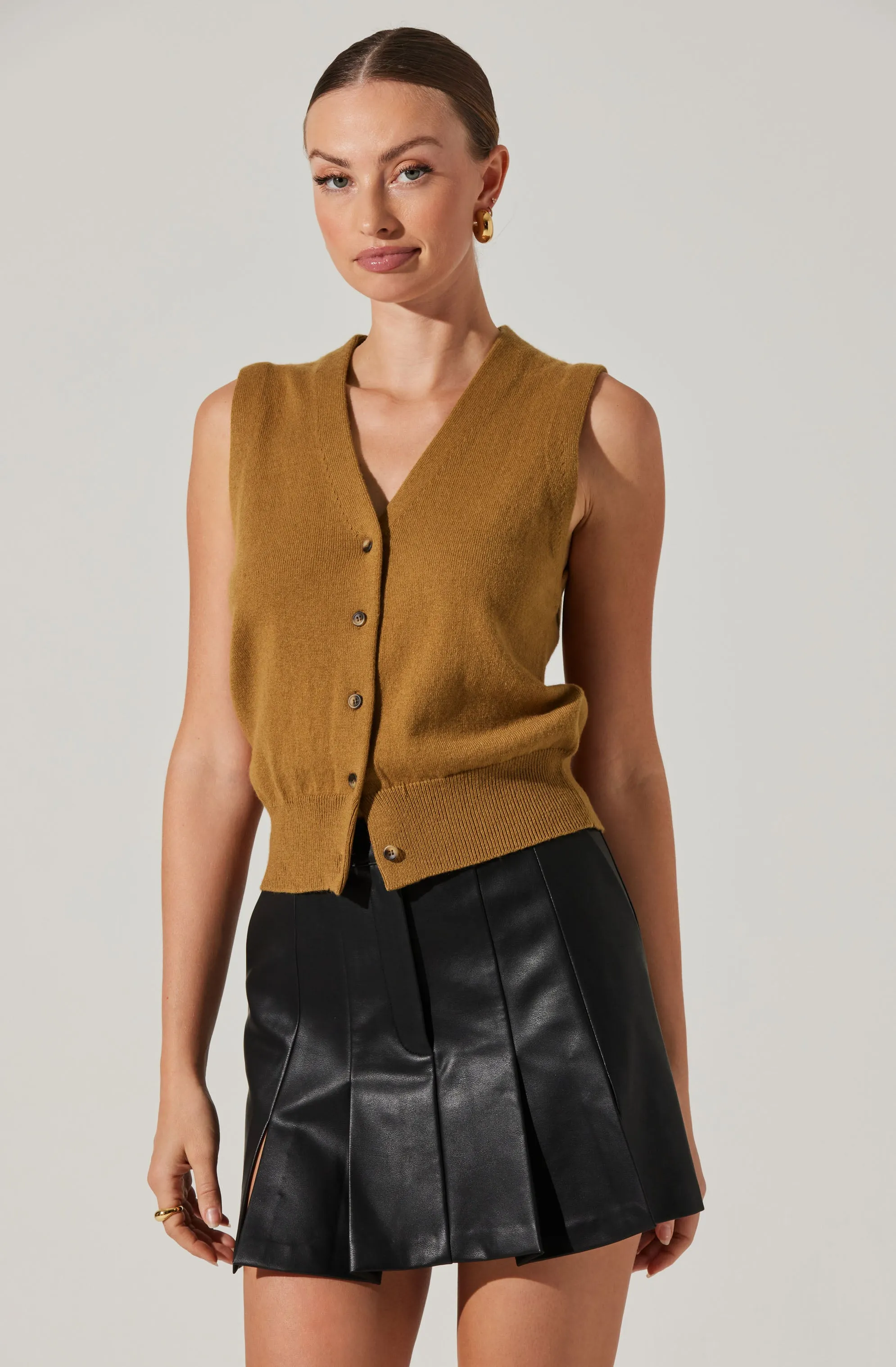 Eira Button-Up Sweater Vest