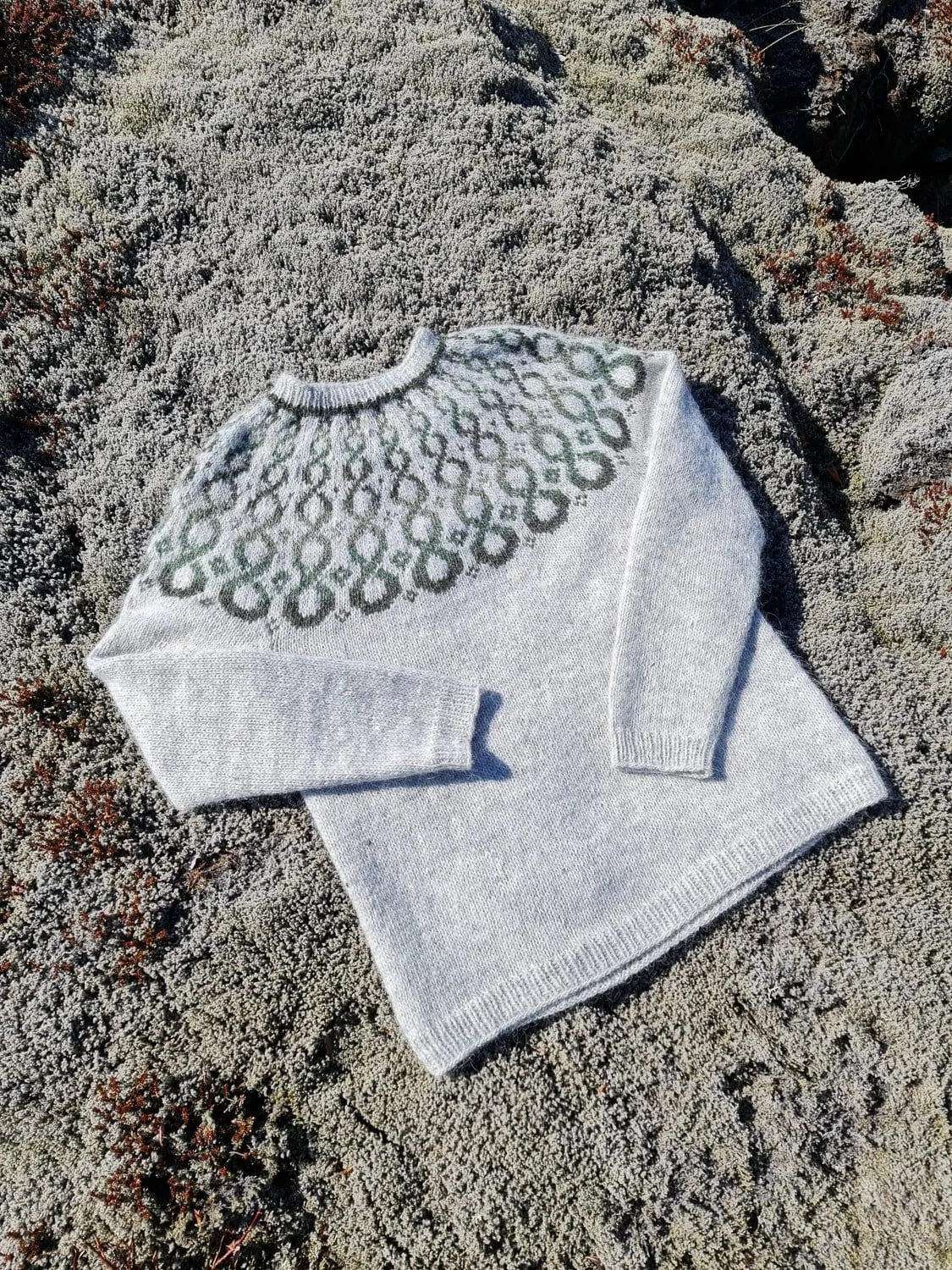 Eternity - Grey/Green Icelandic Sweater