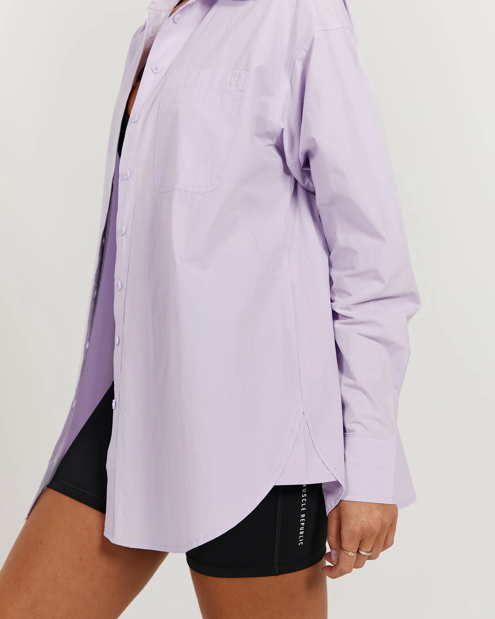 OVERSIZED BUTTON UP SHIRT - LIGHT LILAC